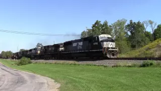 NS light power move heading west near Enon Valley, PA