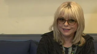 France Gall - Interview Eurovision (2015-11-02, Face Aux Lecteurs Du Parisien)