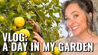 VLOG:   Spend the day in the garden with me