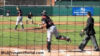 Dodgers LHP Matt Laney warming up with C Pratt Maynard   Midwest League 2012