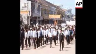 SYND28/03/71 PRESIDENT THIEU MEETS PEASANTS AND FARMERS AT A TRADE FAIR