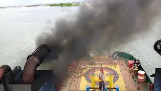 Test diesel engine tugboat speed