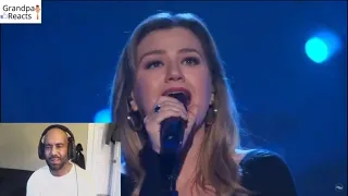 KELLY CLARKSON REACTION TO - Kelly Clarkson Covers 'Don't Let Go (Love)' By En Vogue | Kellyoke