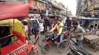 Could You Handle This Traffic? | Delhi's Craziest Junction 🇮🇳