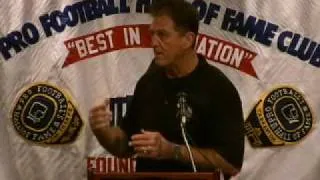 Jack Youngblood Speaks at Pro Football HOF Luncheon Club