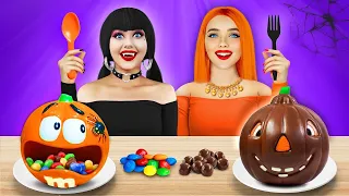 ¡Desafío de comida de Halloween vs chocolate! Comiendo delicias espeluznantes por RATATA CHALLENGE