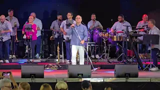 Gilberto Santa Rosa   lluvia. . Celebrando los 100 de Willie Rosario en Mr Special de San