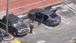 Stabbing, shooting in southwest Miami-Dade may have started inside car