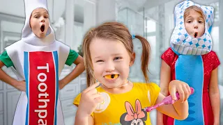 Five Kids Learning to Brush your Teeth Collection Children's Songs and Videos