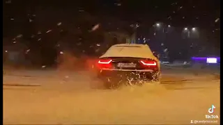 Audi A7 snow drift