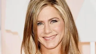 A Day in the Life of Jennifer Aniston on Instagram