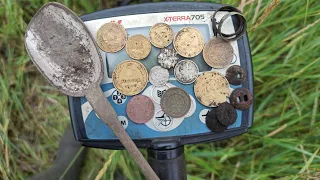 Коп монет на месте старой деревни. Снова серебро! Монеты в сохране