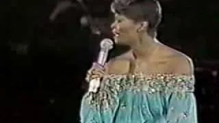 Dionne Warwick - No Night So Long (Monte Carlo Show 1980)