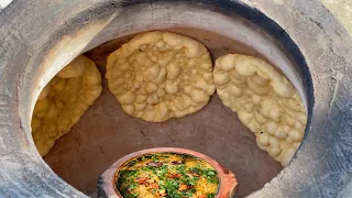 Cooked Traditional Punjabi Dal Makhani with No Yeast Tandoori Roti in Tandoor I ASMR I Subtitles