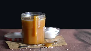 Рецепт домашнего соленого карамельного соуса.