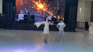 Аджарский танец в исполнении  Валеры и Вероники