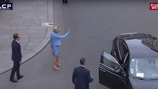 Arrivée de Brigitte Macron à l'Élysée - Passation de pouvoir Hollande / Macron