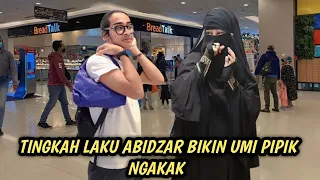 Abidzar Al-Ghifari Bikin Ngakak Umi Pipik Saat Belanja Di Mall Bersama Ketiga Saudaranya.