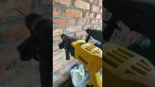 dewalt dch133 и Makita no name сравнение