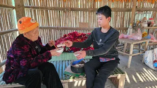 Orphan Boy - Fishing, Shrimp, Crab, Snail, selling for a living, Buy a new shirt for the old lady