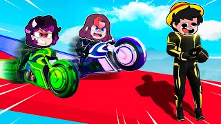 ¡LOS PANAS CHOCAMOS en SUPER MOTOS! 😂💥 MOTOS LASER vs YOUTUBERS 😱 GTA 5 ONLINE TRON