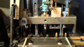 Inline reloading press