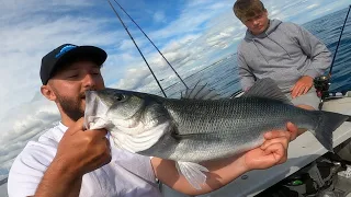 Catching HUGE FISH off an inflatable boat