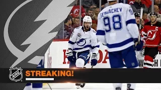 Kucherov extends scoring streak to seven games