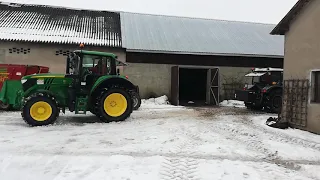 Przeciąganie John Deere 6120M vs Farmtrac 690 DT