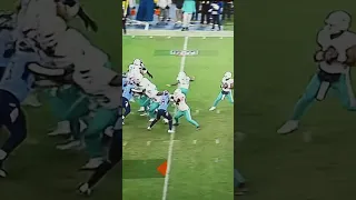 Week 17: Miami Dolphins vs Tennessee Titans; J. Waddle 45 Yd Rec.