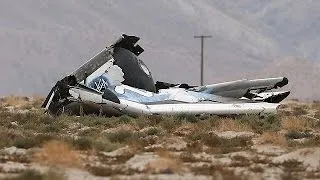 Pilot dies as Virgin Galactic spacecraft crashes in California