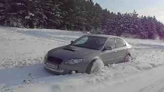 Subaru Legacy B4 по снегу