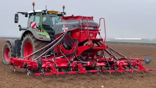 FARM UPDATE 238 Weaving drill demo, liquid nitrogen on wheat, solo and drill old beet land