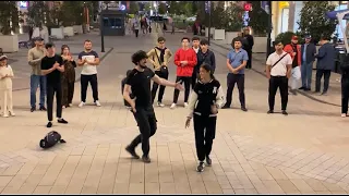 Ташкент Лезгинка 2023 Парни Танцуют Круто Tashkent Boulevard Dance Lezginka ALISHKA Uzbekistan