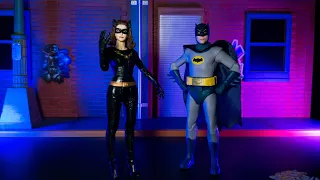 McFarlane Toys DC Retro Batman '66 Action Figure Review - Catwoman (Julie Newmar)