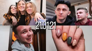 Встреча с Киониксом и Машей 💕 Новый маникюр || Наш забавный вечер 😂