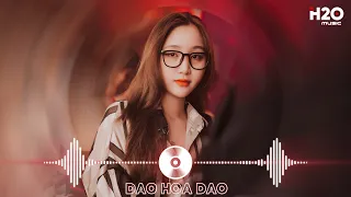 Ta Như Làn Mây Trôi Về Cuối Bầu Trời, Đau Ở Đây Này Remix - 🎼Top 24 Bản EDM TikTok Hot Nhất 2022