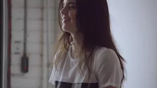 Kendall Jenner - Pretty Girl