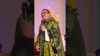 Padre Julinho  Cantando / Que Ruja o Leão