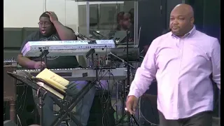 🔥 Pastor BLESSES Musician W/ New Car (THROWBACK PRAISE BREAK)