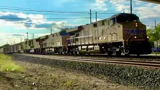 Railfanning on the Union Pacific Rail Line in Rosenberg, TX. - September 26, 2021 (EPIC horn shows!)