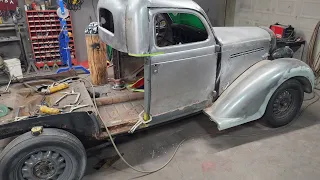 Building a truck out of a 1935 Plymouth Sedan... the fabrication continues