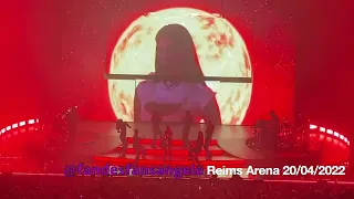 Angèle - Dua Lipa - Fever - Nonante-cinq tour (live Reims Arena 20 avril 2022)