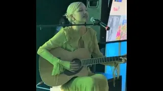 Grace VanderWaal / Behind the scenes at the ''Footprints of Life Gala'' on 24th August 2023 /