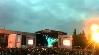 ZEMFIRA на фестивале PARK LIVE спела для людей под ракетой