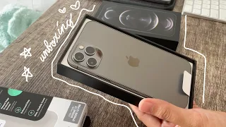 iPhone 12 Pro Graphite and accessories - Unboxing ASMR (ish)