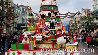 Disneyland Paris: Disney's Christmas Parade!  (La Parade de Noel Disney!)