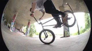 Dan Banks, Tam Roulston, Ben Gordon, Guy Scroggie - CURBSIDE DIY SESH