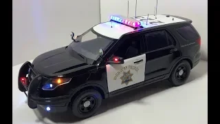 1/18 California Highway Patrol Ford Explorer with Working Lights (CUSTOM ORDER)