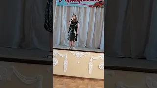 I sing on Russian : Алла Пугачёва - "Всё Могут Короли"